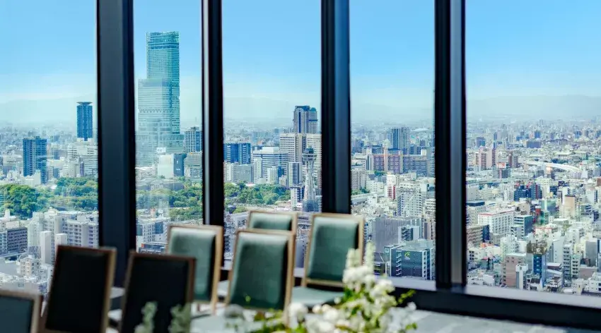 난카이 난바역 5분거리에 위치하여 공항 이동에 최적 입지