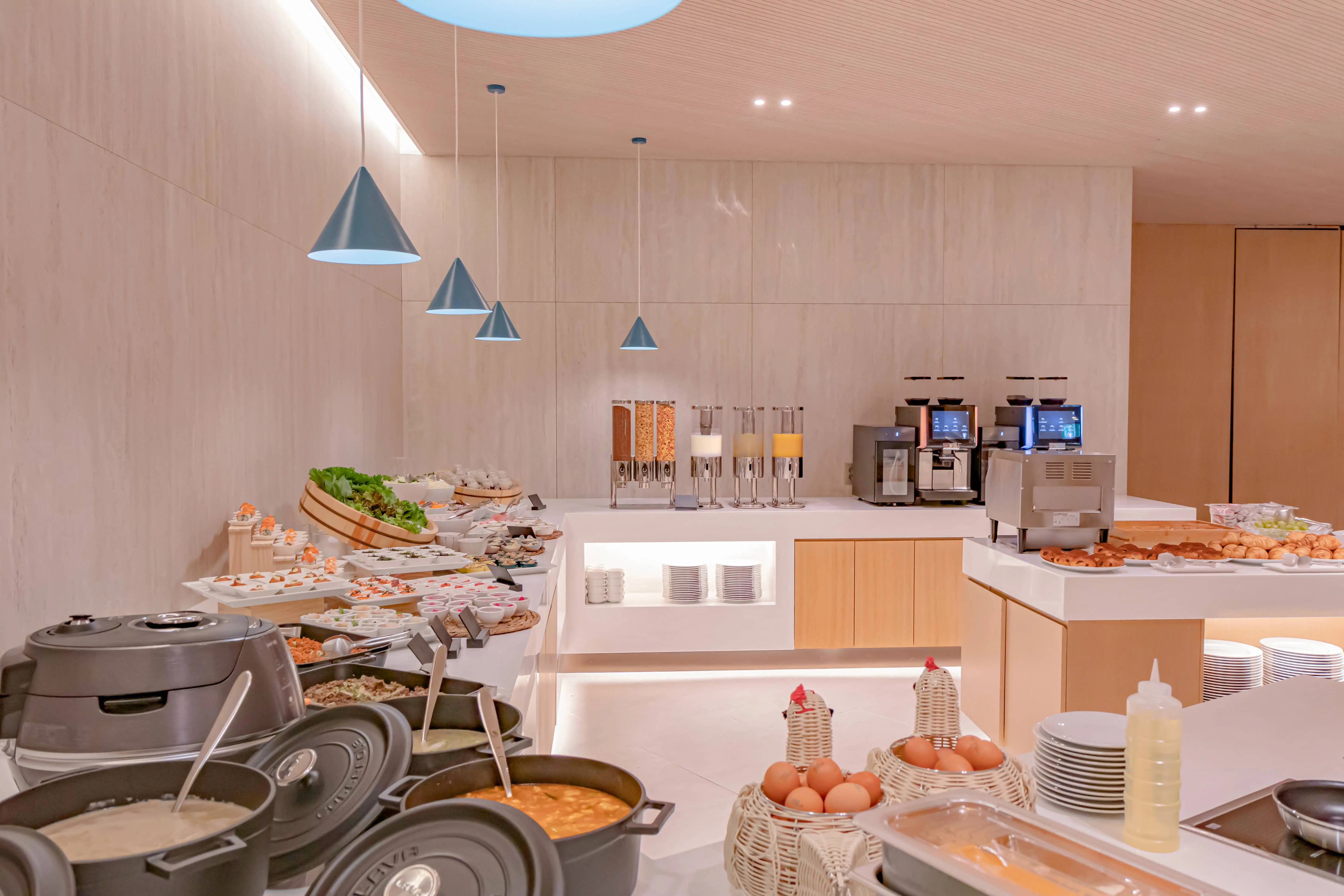 올데이 다이닝 설악 비스트로