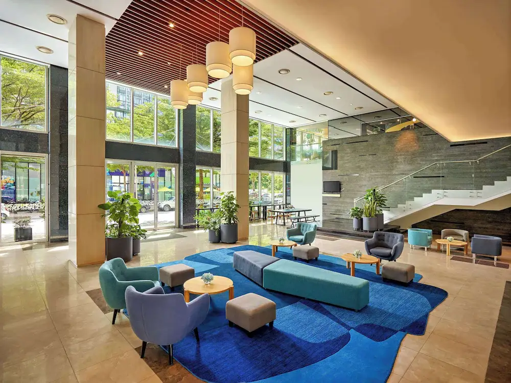 노보텔 사이공 로비