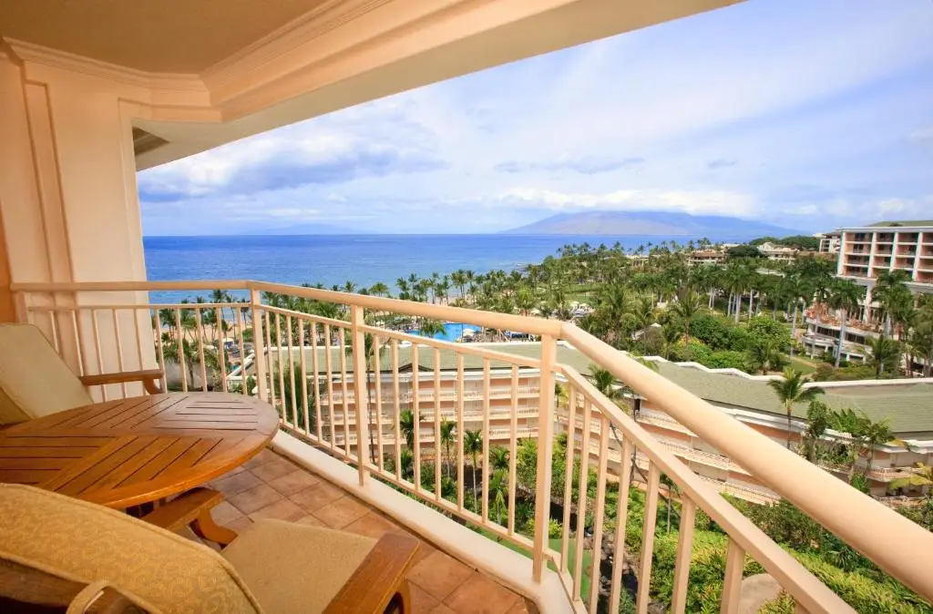 전 객실 발코니와 넓은 객실