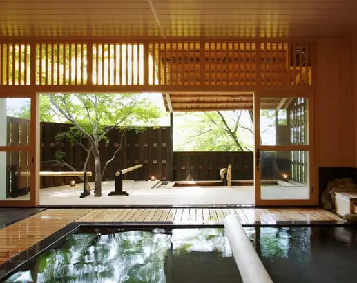 대욕탕 '히노키 탕'