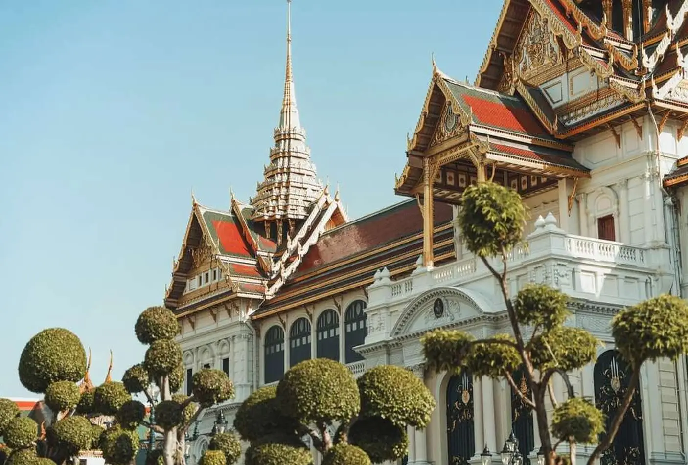 리버 보트 왕궁 에메랄드 사원 새벽 사원 반일 투어