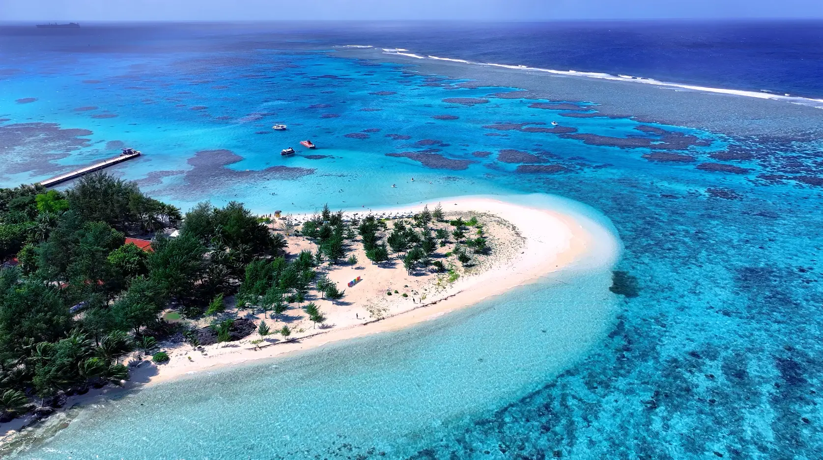 사이판 마나가하섬 패러세일링 (+거북이호핑투어/바나나보트/체험다이빙)