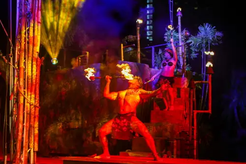 괌 PIC 태평양의 해적 디너쇼