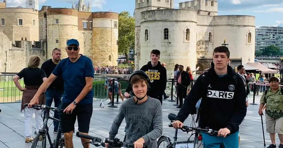 영국에서 만든 헤라클레스 자전거