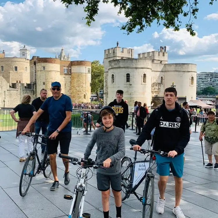 영국에서 만든 헤라클레스 자전거