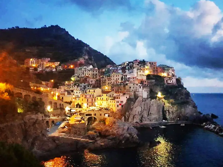 [피렌체 출발] 이탈리아의 숨은 보석! 피사+친퀘테레 근교 소수 차량투어 (한국인가이드)